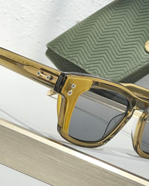 Picture of Akoni Sunglasses _SKUfw66985725fw